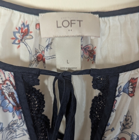 โจ Boho Dream LOFT Floral Peasant Top โ Flowy & Free-Spirited ๐ธ - Picture 4 of 6